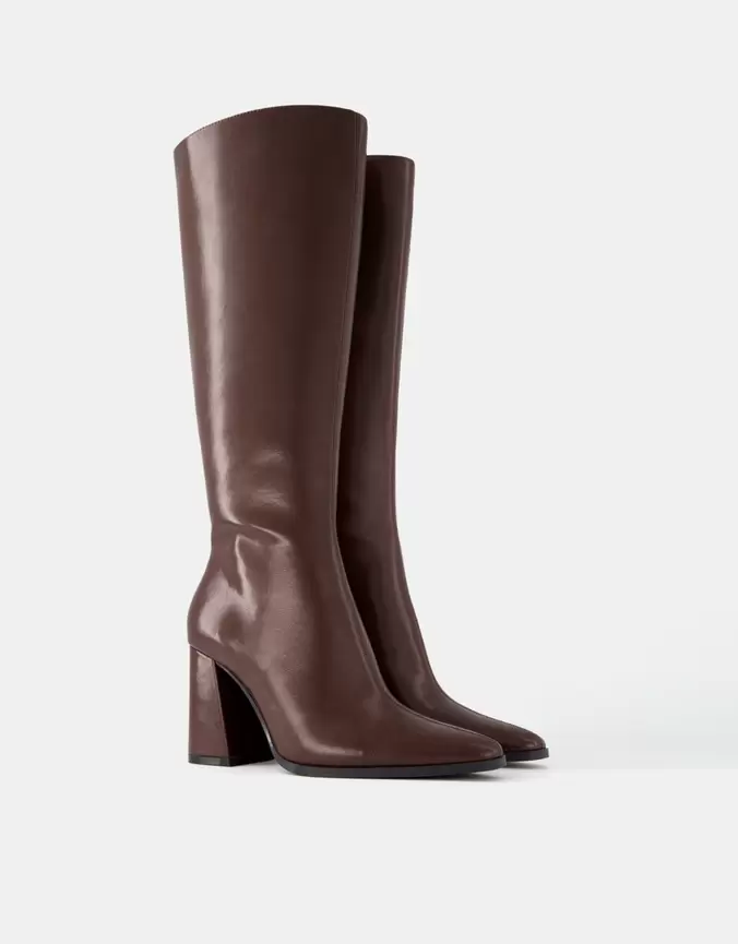 Block heel boots offers at £59.99 in Bershka