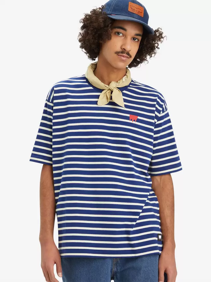 Levi's® Skateboarding Graphic Boxy Tee offers at £28 in Levi's