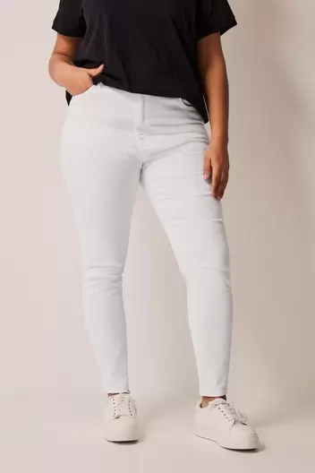 EVANS Curve White Contour Skinny Jeans offers at £15 in Evans