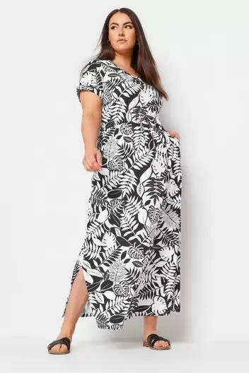 YOURS Curve Black Tropical Print Maxi Dress offers at £20 in Evans