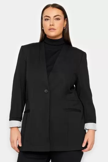 Evans Black Oversized Blazer offers at £25 in Evans