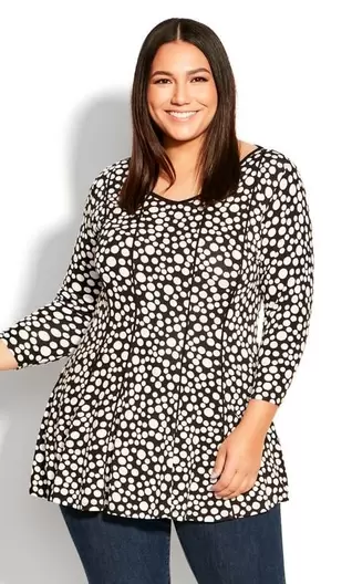 Evans Cream Swing Panel Long Sleeve Tunic offers at £20 in Evans