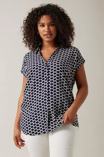 EVANS Curve Navy Blue Geometric Print Blouse offers at £20 in Evans