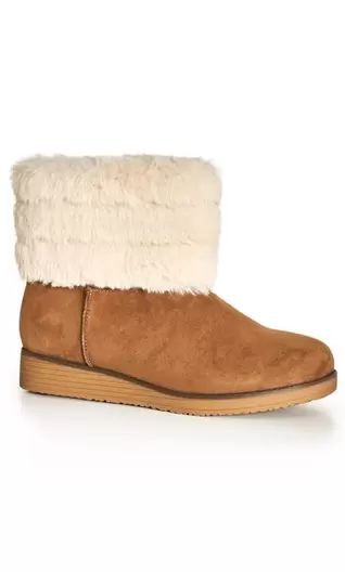 Evans Brown Faux Fur Ankle Boots offers at £25 in Evans