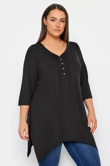 Evans Black Longline Swing Tunic offers at £15 in Evans