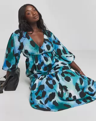 Blue Animal Textured Balloon Sleeve Maxi Dress offers at £47 in Simply Be