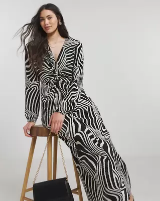 Mono Swirl Print Plisse Twist Front Midaxi Dress offers at £44 in Simply Be
