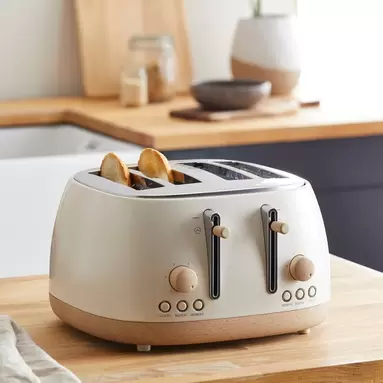 Churchgate Chilcote Country Cream 4 Slice Toaster offers at £35 in Dunelm