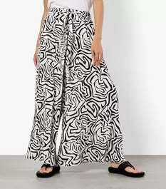 Apricot White Patterned Wide Leg Trousers offers at £19 in New Look