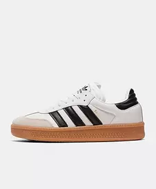 Samba XLG Trainer offers at £74.99 in Footasylum