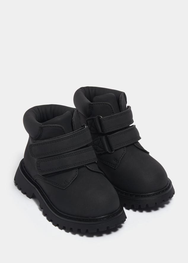 Boys Black Double Strap Hiker Boots (Younger 4-12) offers at £5 in Matalan