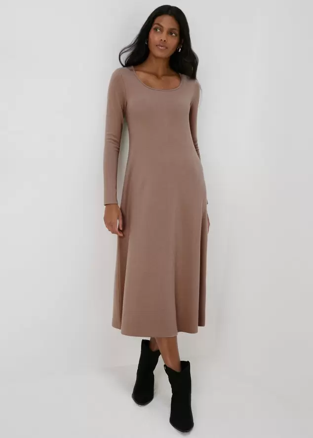 Beige Ribbed Scoop Neck Midi Dress offers at £8.5 in Matalan