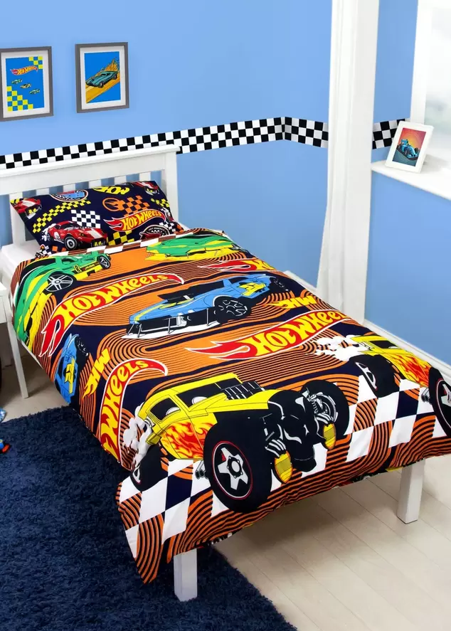 Hot Wheels Racer Reversible Duvet Cover Set offers at £16.2 in Matalan