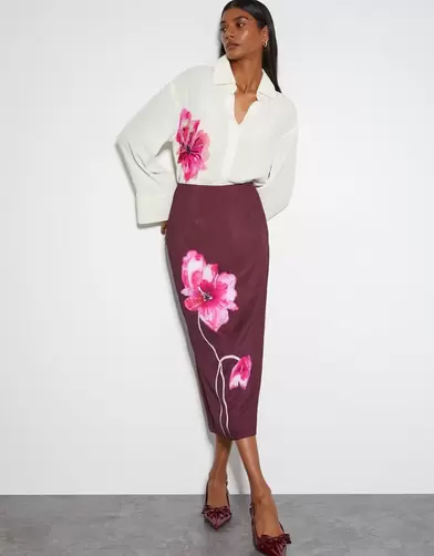 Elizabeth Floral Midi Skirt Red offers at £41.4 in Monsoon