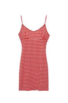 Short red gingham dress offers at £19.99 in Pull & Bear