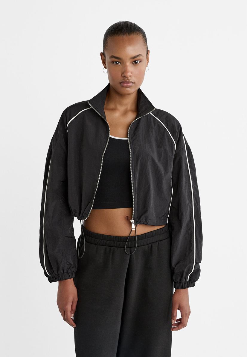Contrast jacket offers at £29.99 in Stradivarius