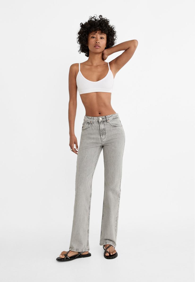 D98 straight-leg vintage effect jeans offers at £29.99 in Stradivarius