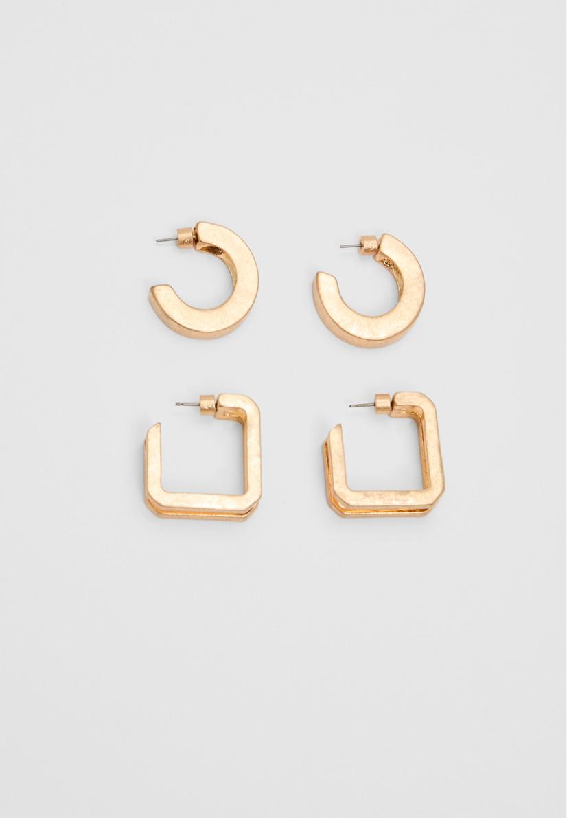 Set of 2 hoop earrings offers at £9.99 in Stradivarius
