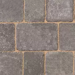 Woburn rumbled Graphite Block paving (L)134mm (W)134mm (T)50mm offers at £0.66 in TradePoint