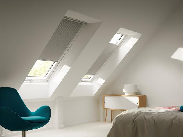 VELUX blackout energy pleated blinds offers at £86.4 in Velux