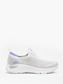 Arch Comfort Skechers Grey Slip On Trainers offers at £54.99 in Deichmann