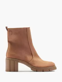 Tan Heeled Ankle Boot offers at £39.99 in Deichmann