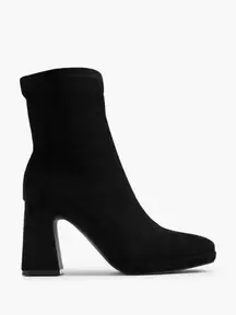 Black Sock Boot offers at £19.99 in Deichmann