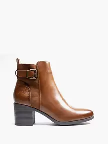 Brown Panelled Ankle Boot with Buckle Detailing offers at £19.99 in Deichmann