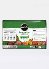 30L Miracle-Gro Peat Free Fruit & Veg Compost offers at £6.99 in Dobbies Garden Centre