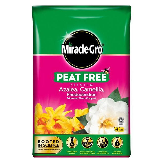 Miracle-Gro Peat Free Ericaceous Plants Compost 40L offers at £7.99 in Webbs