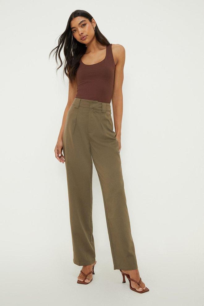 Pleat Front Straight Leg Trouser offers at £17.55 in Dorothy Perkins