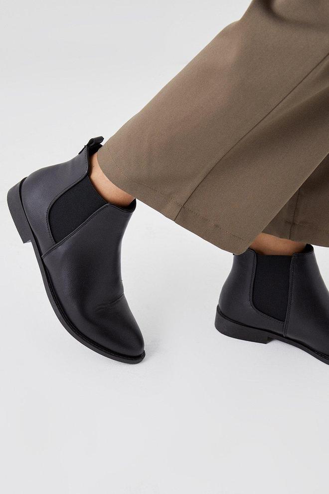 Wide Fit Megs Chelsea Boots offers at £17.5 in Dorothy Perkins