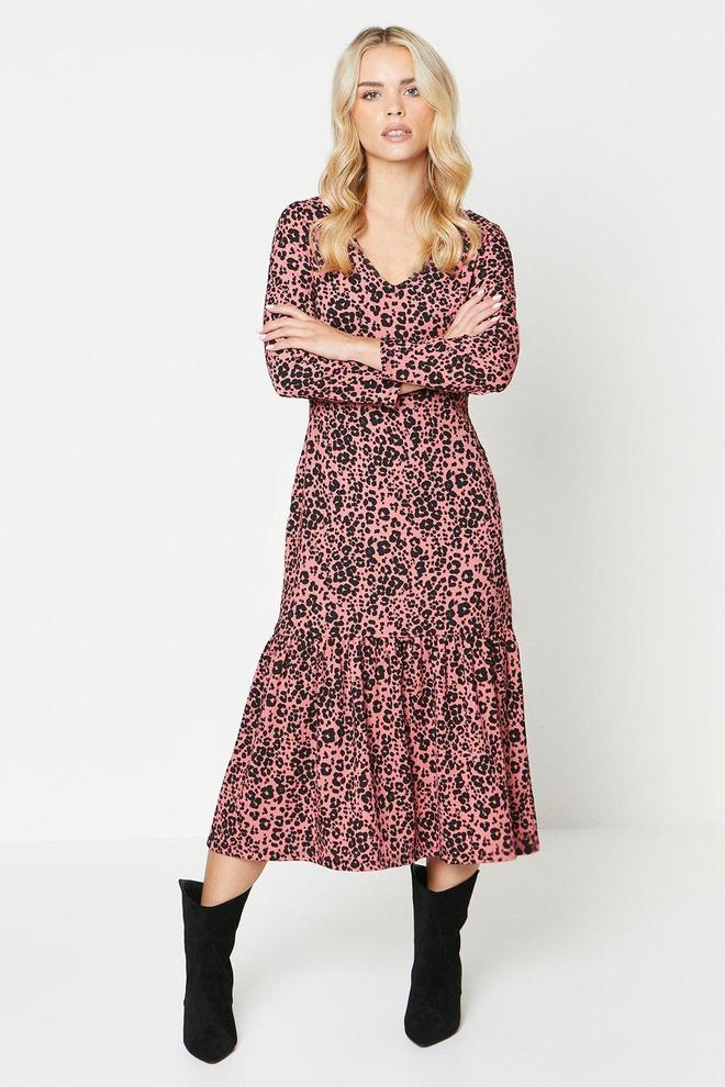 Petite Animal Tiered ¾ Sleeve Midi Dress offers at £14.5 in Dorothy Perkins