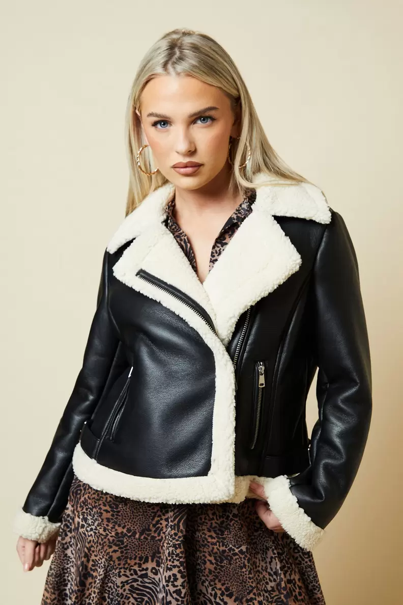 Petite Short Aviator Jacket offers at £30 in Dorothy Perkins