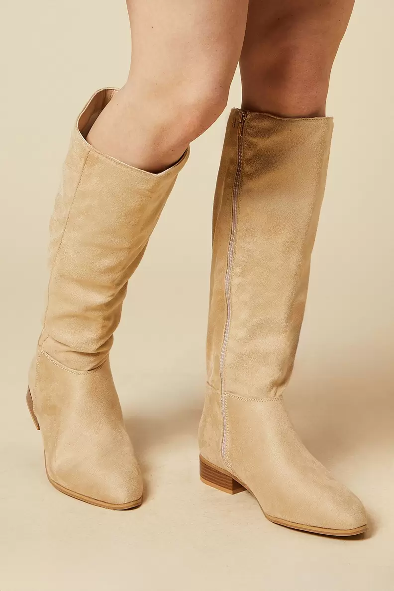 Wide Fit Karlee Knee High Flat Boots offers at £30.25 in Dorothy Perkins