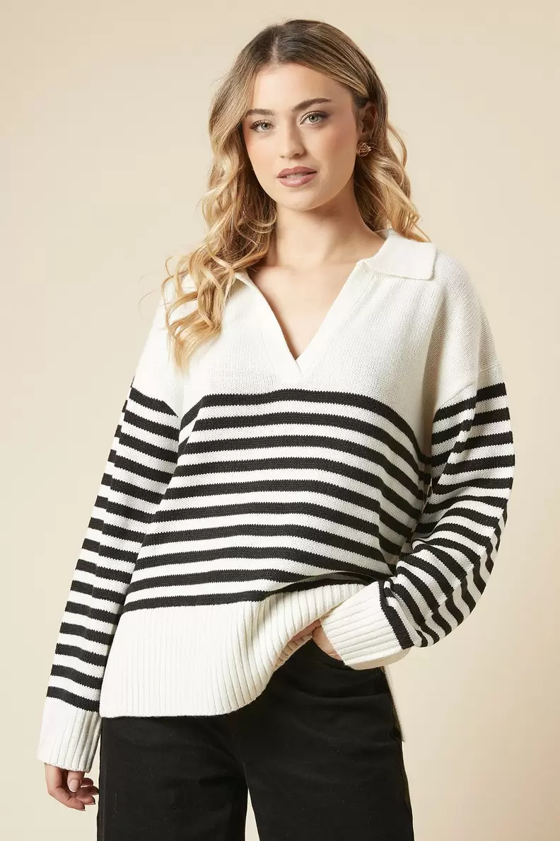 Striped Collared Knitted Jumper offers at £18.2 in Dorothy Perkins