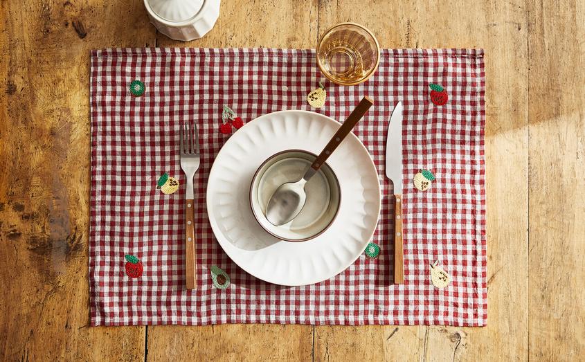 EMBROIDERED FRUIT PLACEMAT offers at £15.99 in ZARA Home