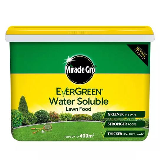 Miracle-Gro EverGreen Water Soluble Lawn Food 2kg offers at £17.99 in Hillier Garden Centres