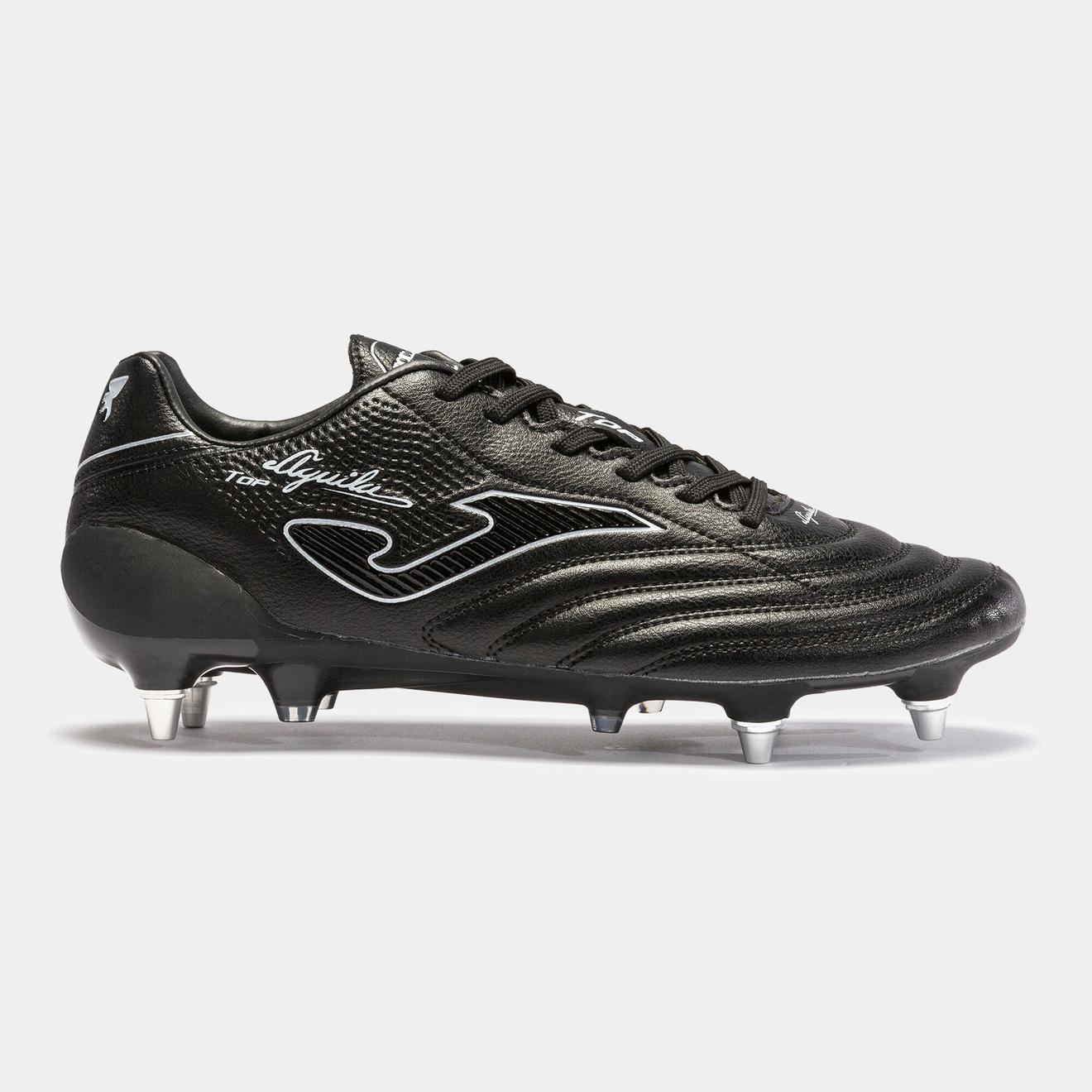 Football boots Aguila Top 21 soft ground black offers at £62.99 in Joma